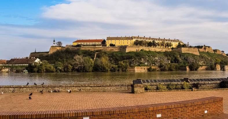 Istorijat Petrovaradina